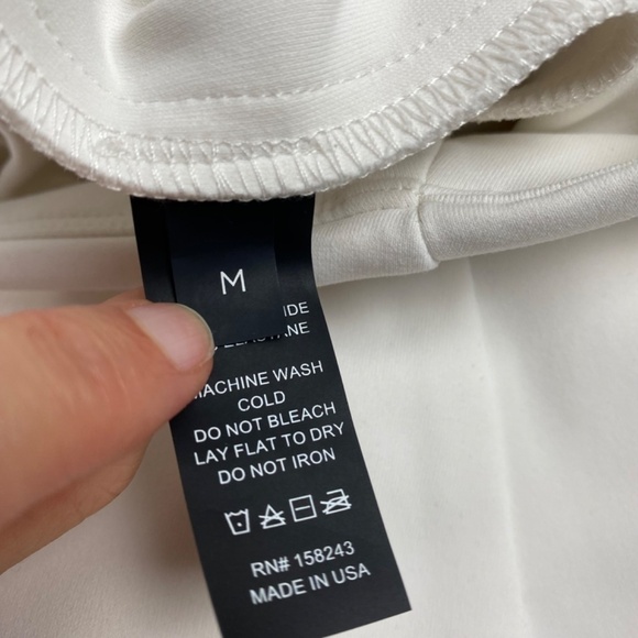 ONA - Kick Flare Pant in White Size M - Picture 9 of 11